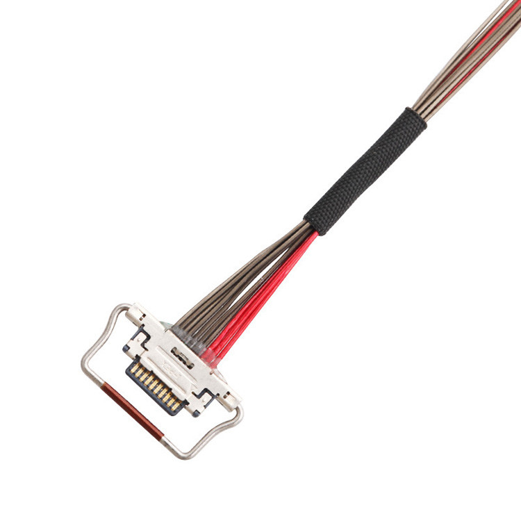 Một cáp đồng trục vi mô 10 chân LVDS với chiều dài 150mm, đầu nối I-PEX với độ cao 0,4mm, được xác định là 20633-310T-01S