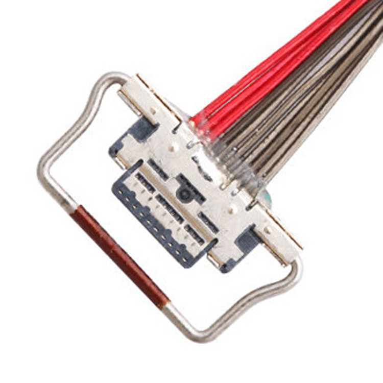 Một cáp đồng trục vi mô 10 chân LVDS với chiều dài 150mm, đầu nối I-PEX với độ cao 0,4mm, được xác định là 20633-310T-01S