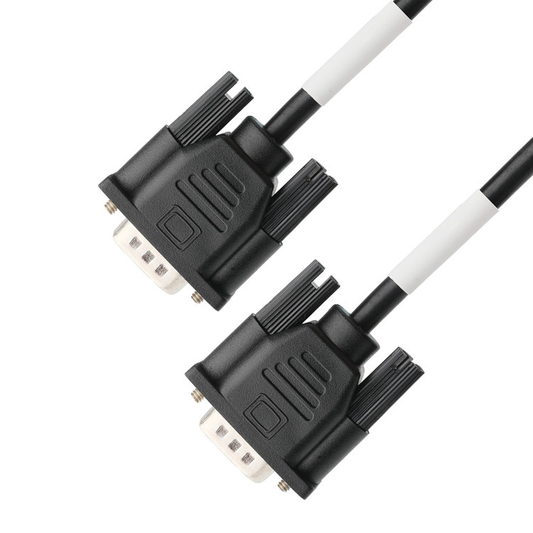 D-SUB-9Pin kết nối nam với loại hàn, lõi cao su trắng và vỏ bọc niken đến D-SUB-9Pin kết nối nữ