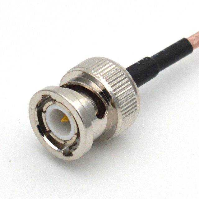 D-SUB-9Pin kết nối nam với loại hàn, lõi cao su trắng và vỏ bọc niken đến D-SUB-9Pin kết nối nữ